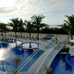 Piscina Externa e Praia